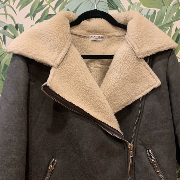 Faux Sherpa jacket gray size medium - Picture 4 of 5